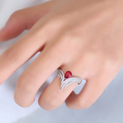 Elegant Winged Diamond Memory Ring